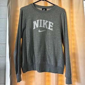 Women’s Nike crewneck